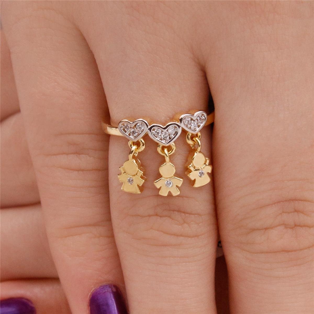 ANEL FOLHEADO A OURO CORAÇÕES COM MENINAS E MENINO LISOS