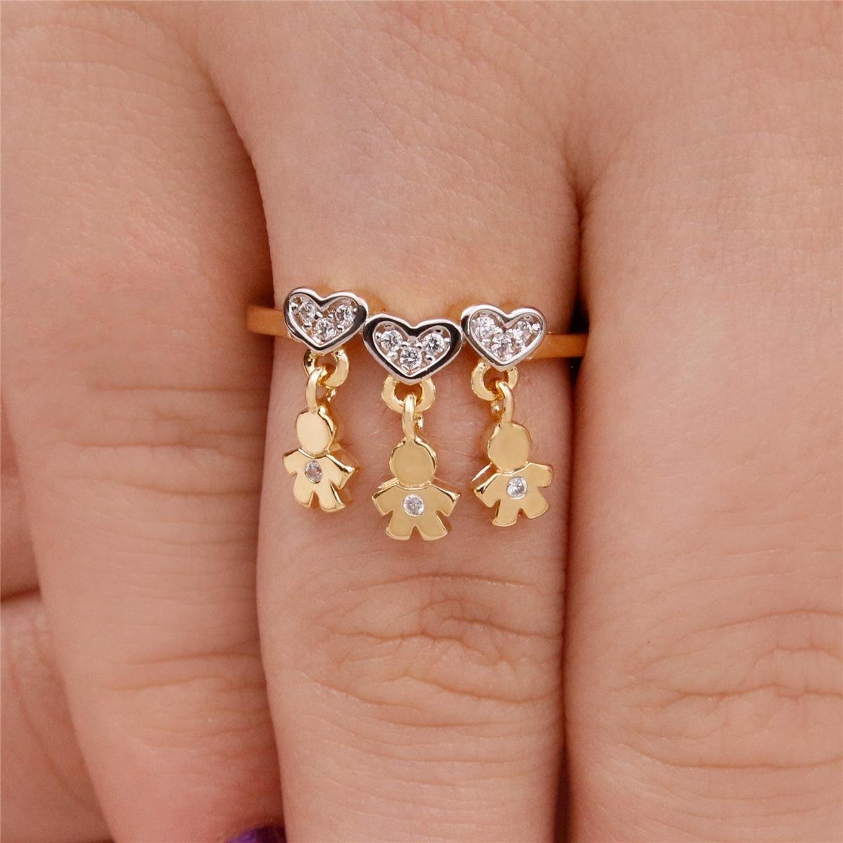 ANEL FOLHEADO A OURO CORAÇÕES COM MENINOS LISOS