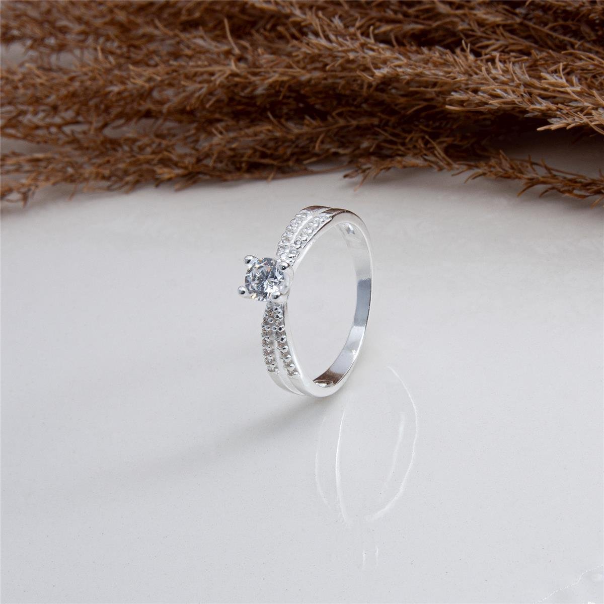 ANEL PRATA COM ZIRCÔNIAS E SOLITÁRIO 