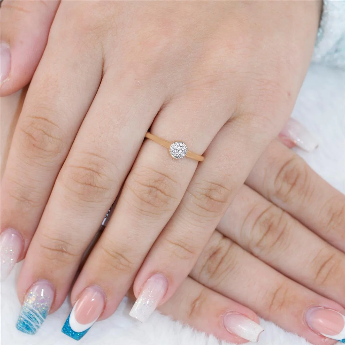 ANEL FOLHEADO A OURO CHUVEIRINHO REDONDO DE ZIRCÔNIAS