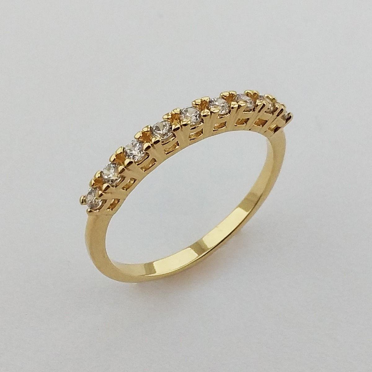 ANEL FOLHEADO A OURO MEIA ALIANÇA COM ZIRCÔNIAS CRISTAL 