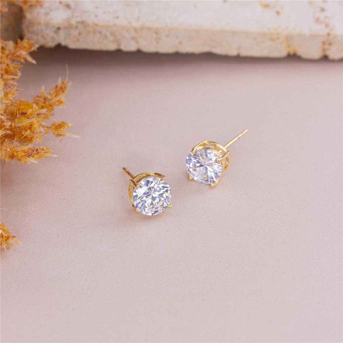 BRINCO FOLHEADO A OURO PONTO DE LUZ DE ZIRCÔNIA