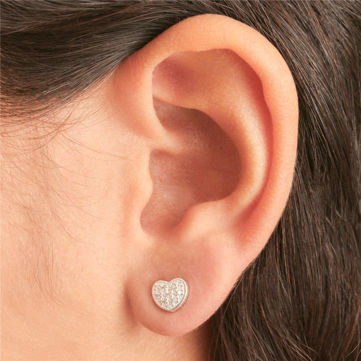 BRINCO FOLHEADO A OURO CORAÇÃO PEQUENO DE ZIRCÔNIAS