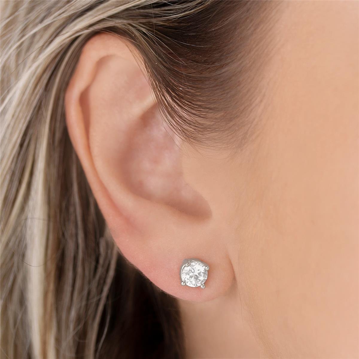 BRINCO PRATA ZIRCÔNIA MÉDIA E REDONDA