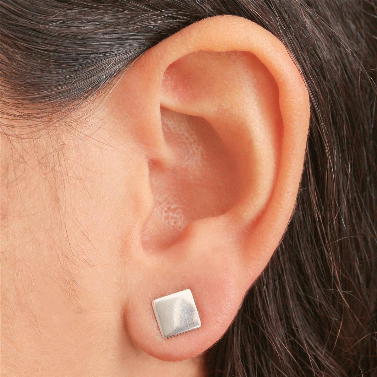 BRINCO PRATA QUADRADO LISO 