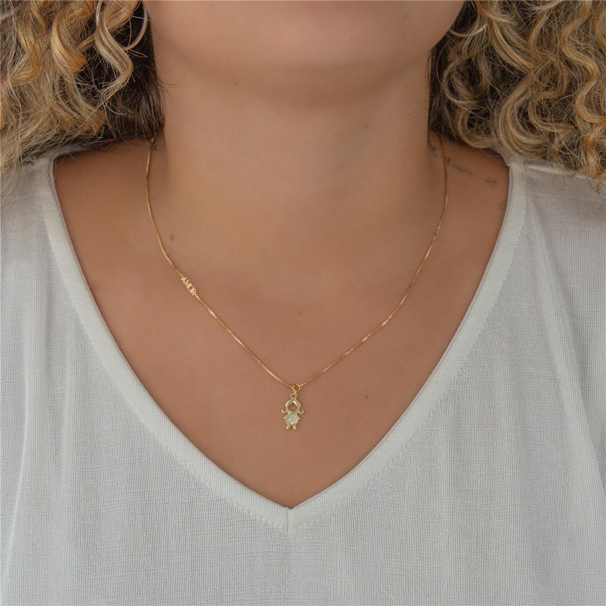 COLAR FOLHEADO A OURO MENINA COM AMOR 