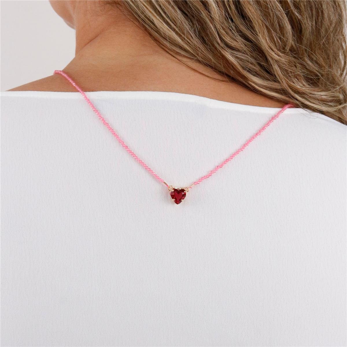 COLAR FOLHEADO FIO CRISTAIS COM UM CORAÇÃO PEDRA E AMOR LISO