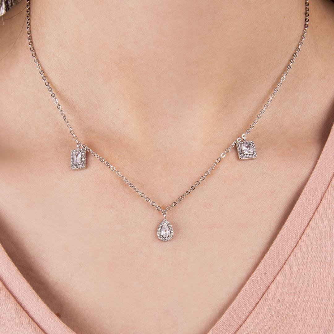 COLAR FOLHEADO OURO BRANCO PEDRA DE ZIRCÔNIAS COM FORMAS