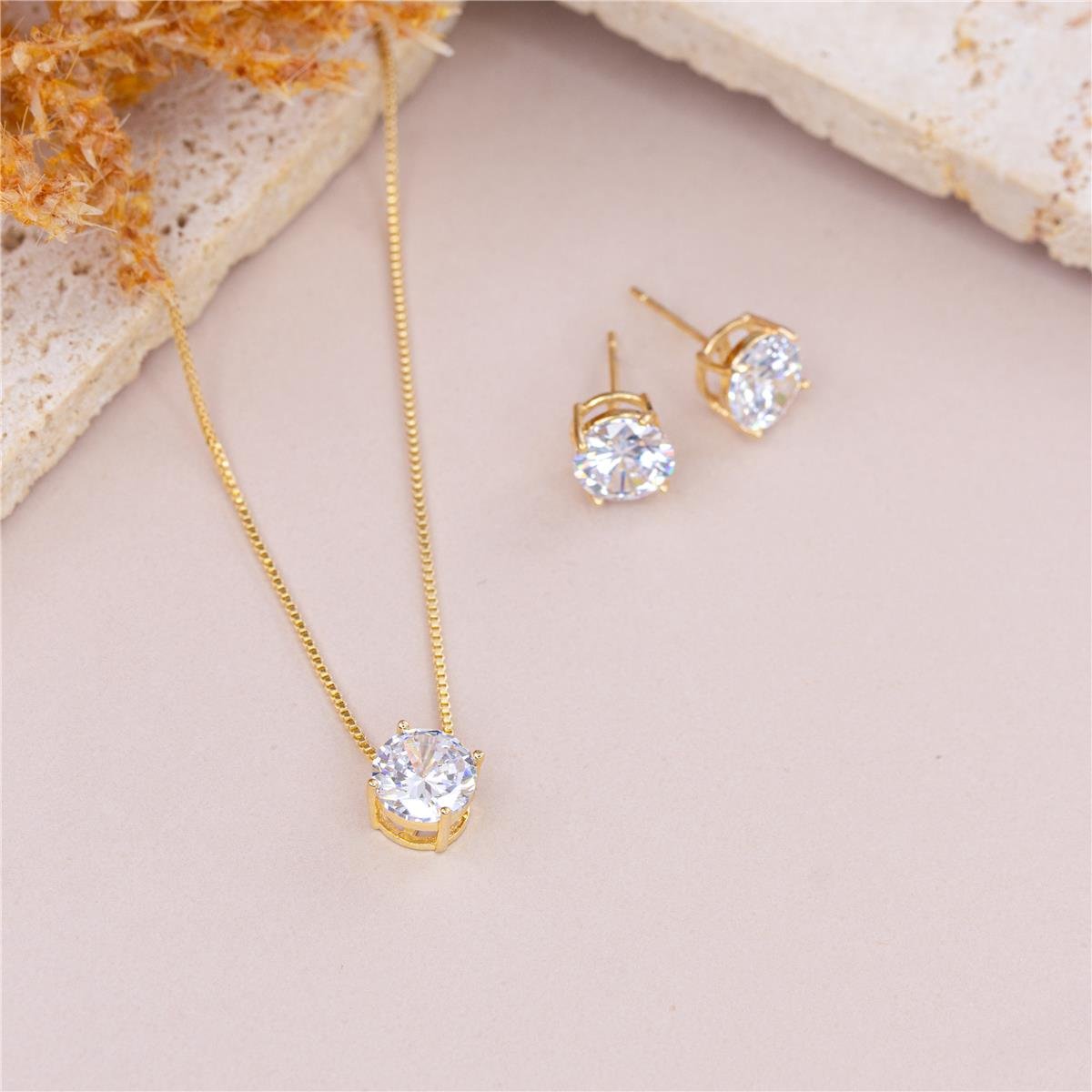 COLAR FOLHEADO A OURO PONTO DE LUZ