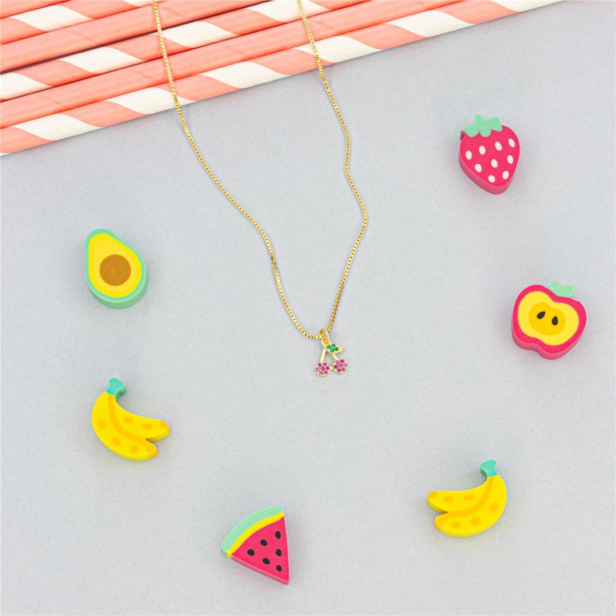 COLAR FOLHEADO A OURO INFANTIL DE CEREJAS