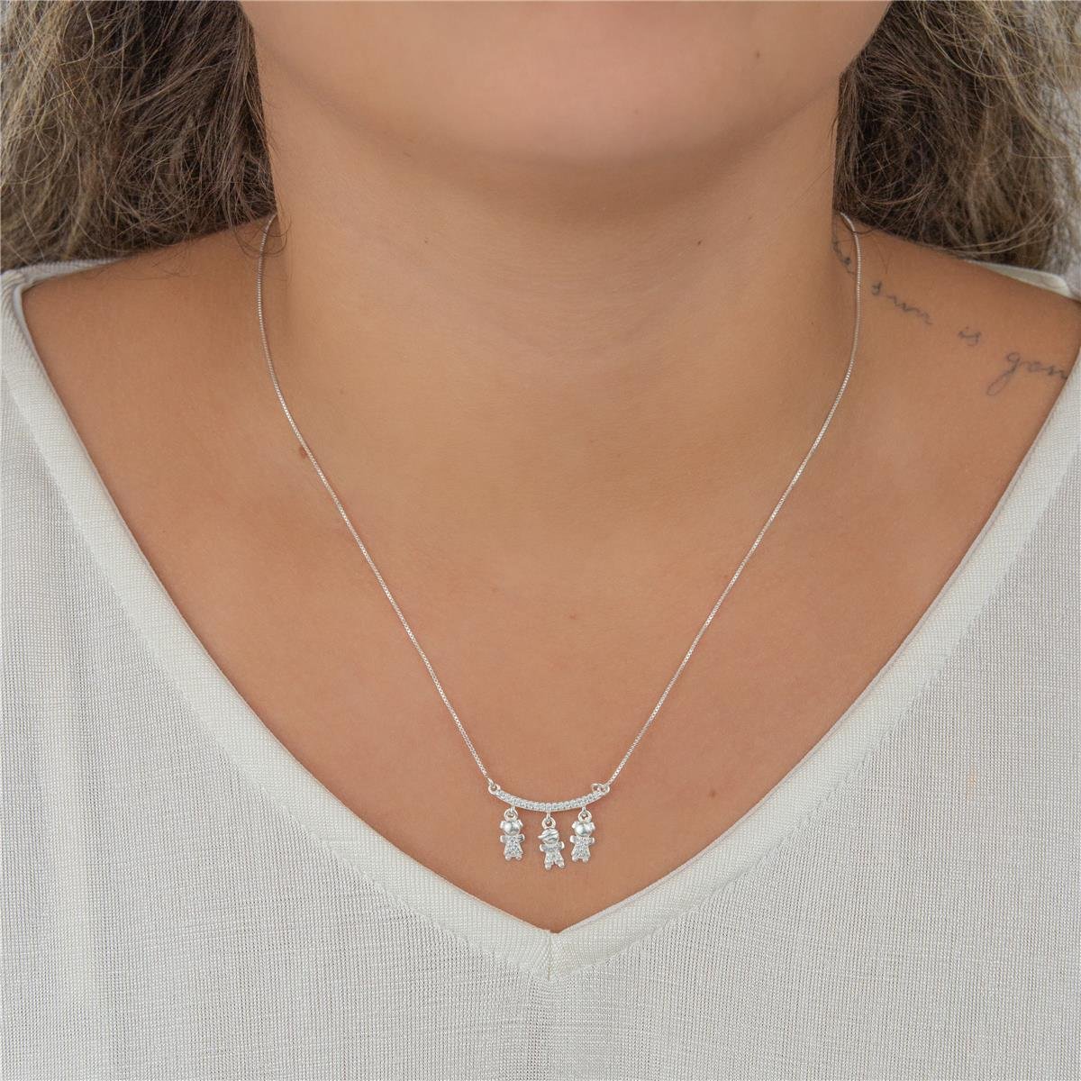 COLAR PRATA CANGA COM MENINAS E MENINO DE ZIRCÔNIAS