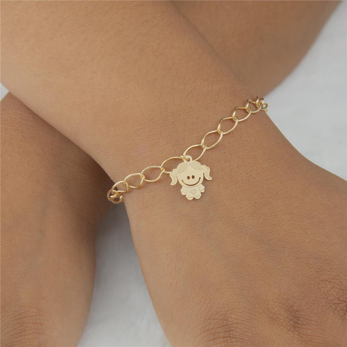 PULSEIRA FOLHEADO A OURO MENINA TRABALHADA
