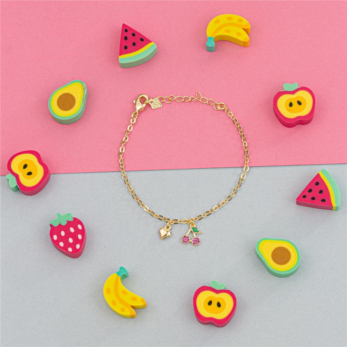 PULSEIRA FOLHEADO A OURO INFANTIL COM CEREJA E MINI CORAÇÃO