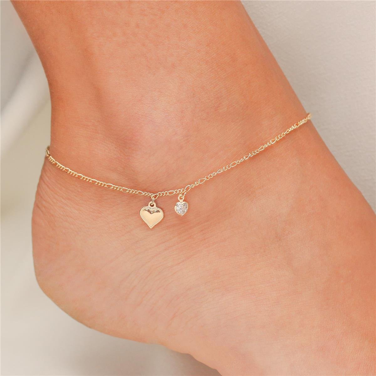 TORNOZELEIRA FOLHEADO A OURO CORRENTE COM CORAÇÕES