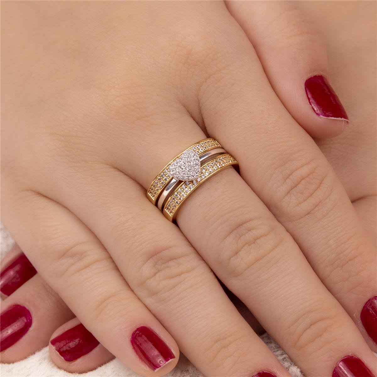 ANEL FOLHEADO A OURO 2X1 BICOLOR COM ZIRCÔNIAS E CORAÇÃO 